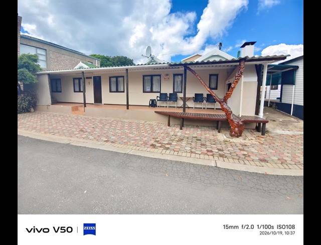 4 BEDROOM HOUSE FOR SALE IN HARTENBOS CENTRAL
